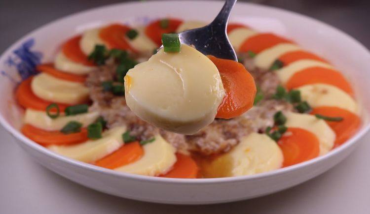 A new way to eat steamed tofu, the texture is tender, smooth and delicious