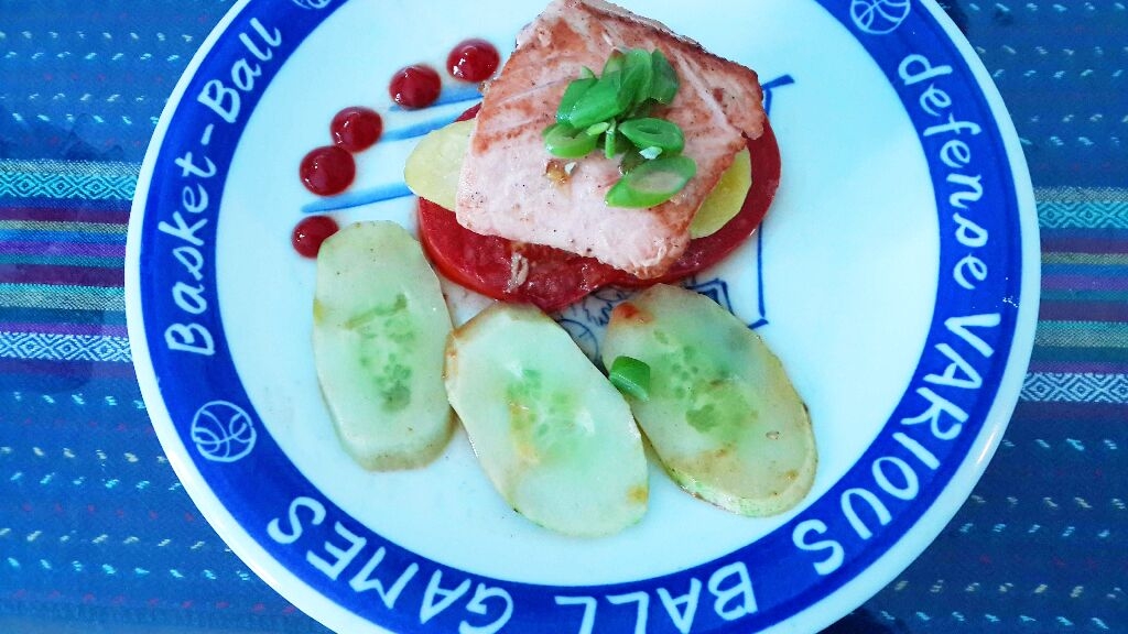 Body Slimming and Stress Relief Menu: Salmon