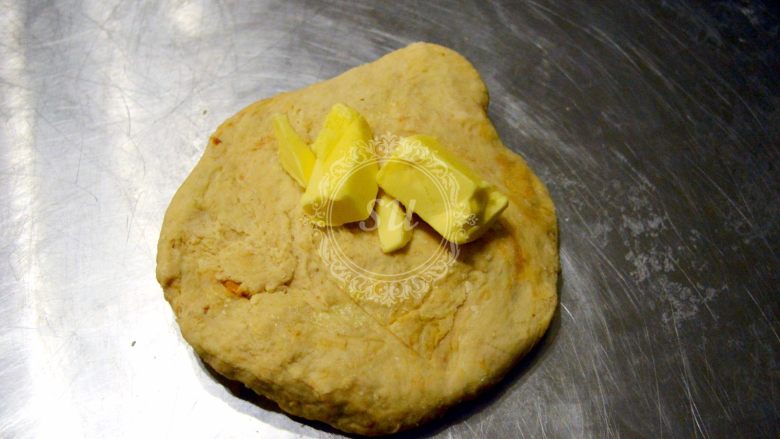 Super detailed steps to teach you how to make soft and fluffy whole-wheat pork floss toast