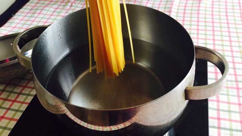 Office workers' favorite Kuaishou Black Pepper Pasta