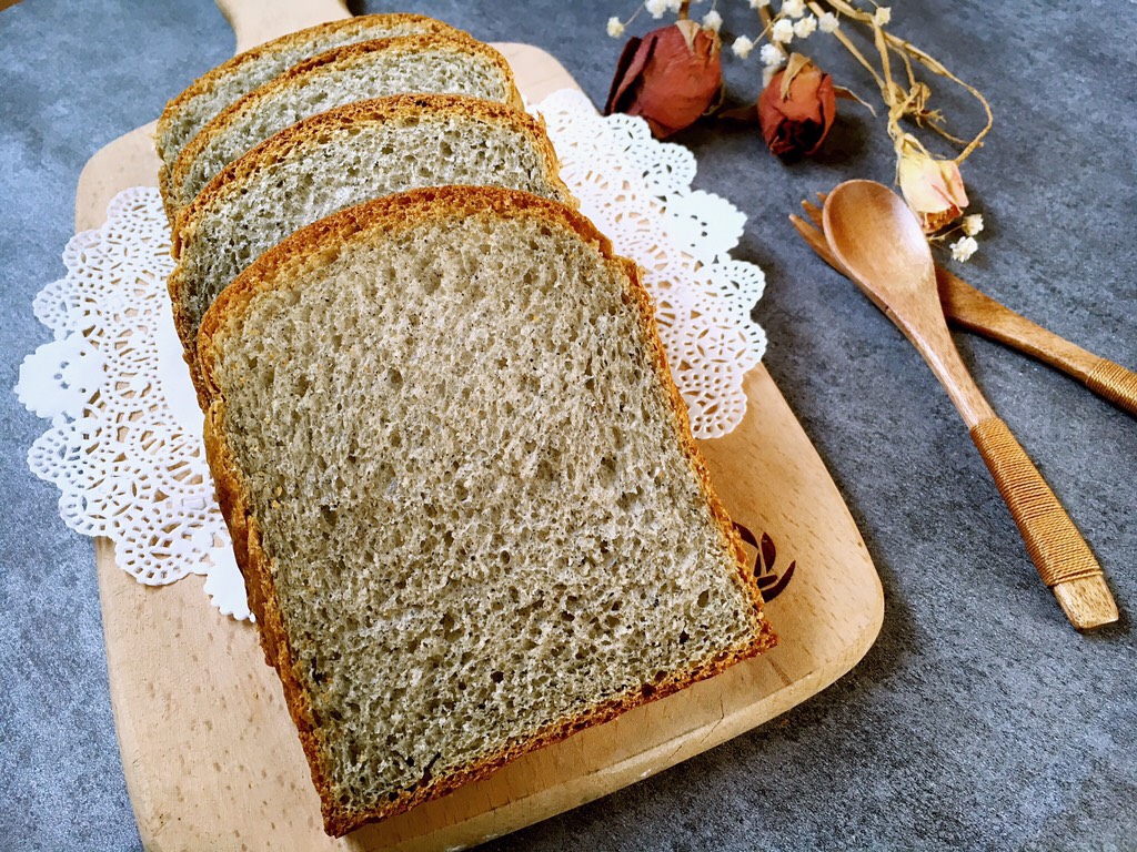 #家有 oven# Liquid black sesame cheese toast