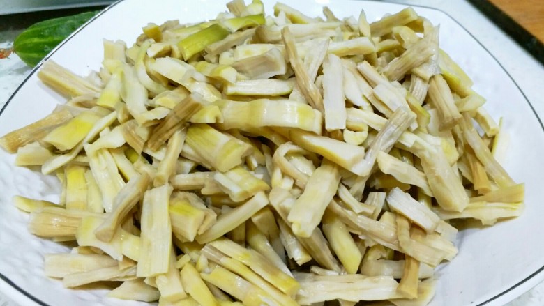 Stir-fried dried bamboo shoots