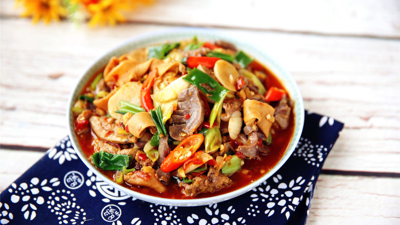 Stir-fried chicken