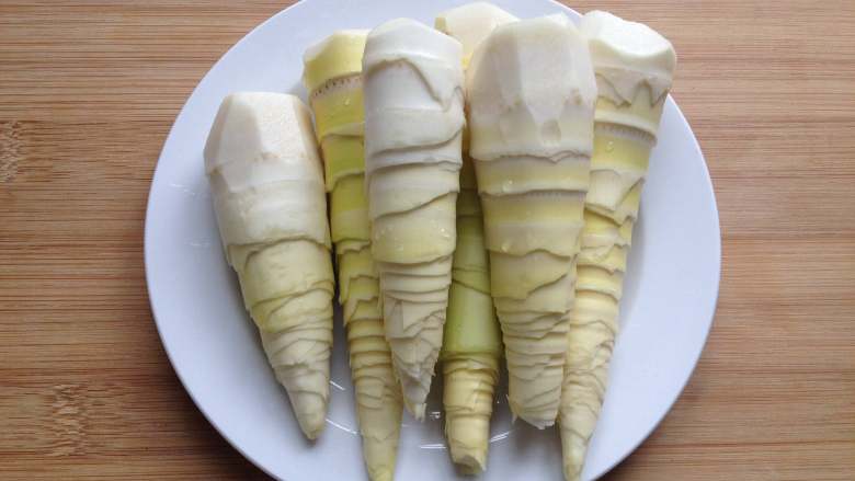 Braised spring bamboo shoots