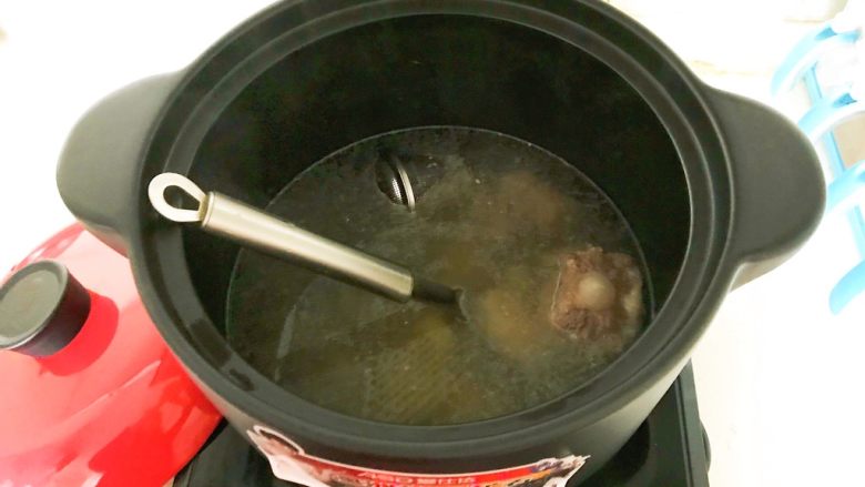 Mixed Vegetables and Oxtail Soup