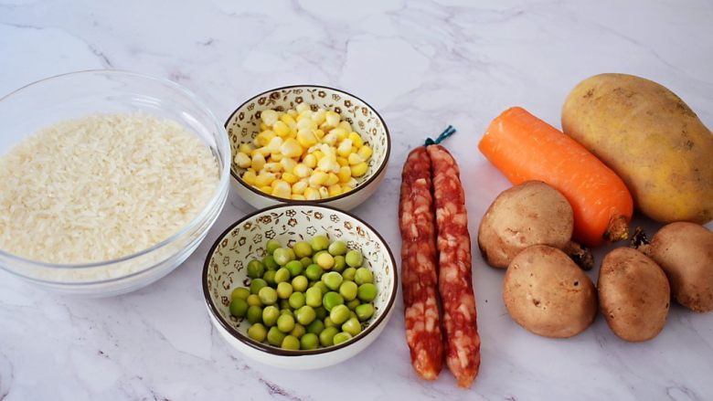 Potato and Sausage Braised Rice