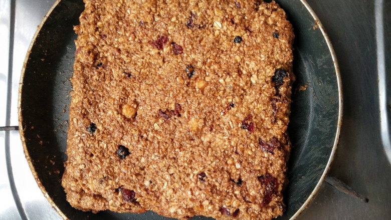 Oatmeal Nut Energy Bar