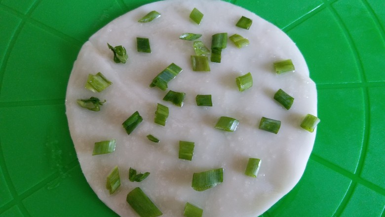 Dumpling skin version of scallion crispy cake