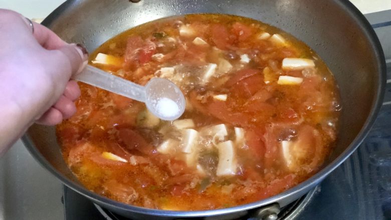 Tomato and Tofu Soup➕Tomato, Mustard, Tofu and Egg Soup