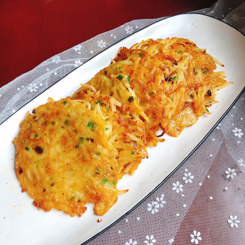 Shredded potato cake