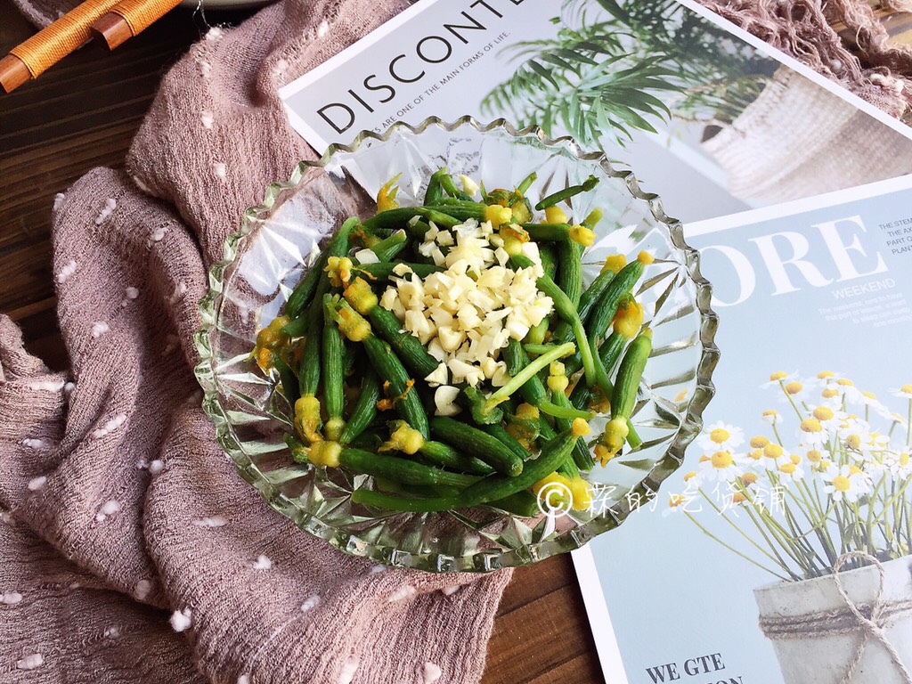 Cool and refreshing cucumber sprouts