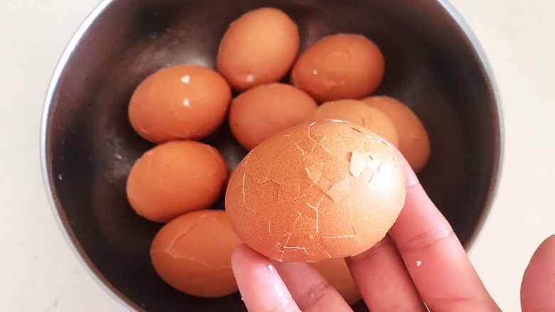 Homemade five-spice tea eggs