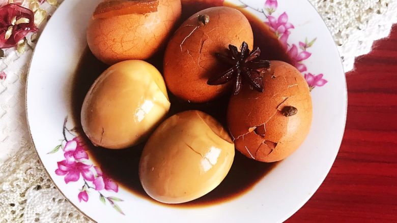 Homemade five-spice tea eggs