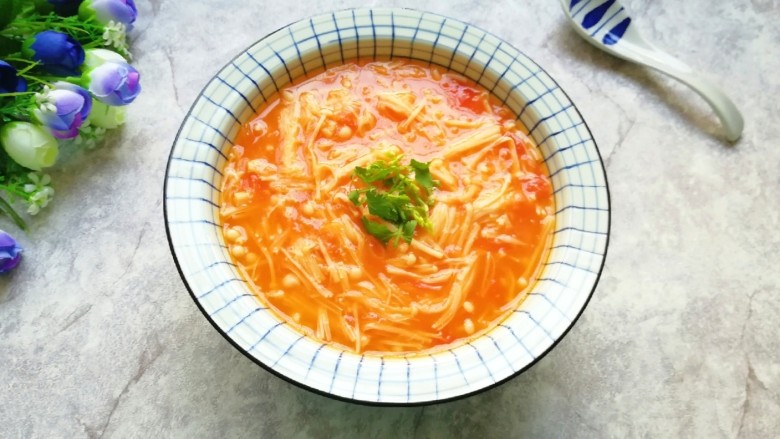 Winter Warm Vegetables Tomato Enoki Mushroom Soup