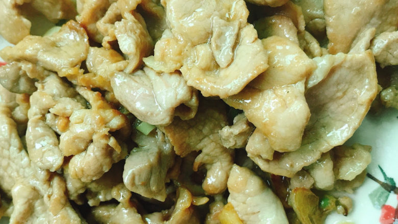 Green pepper fried pork slices