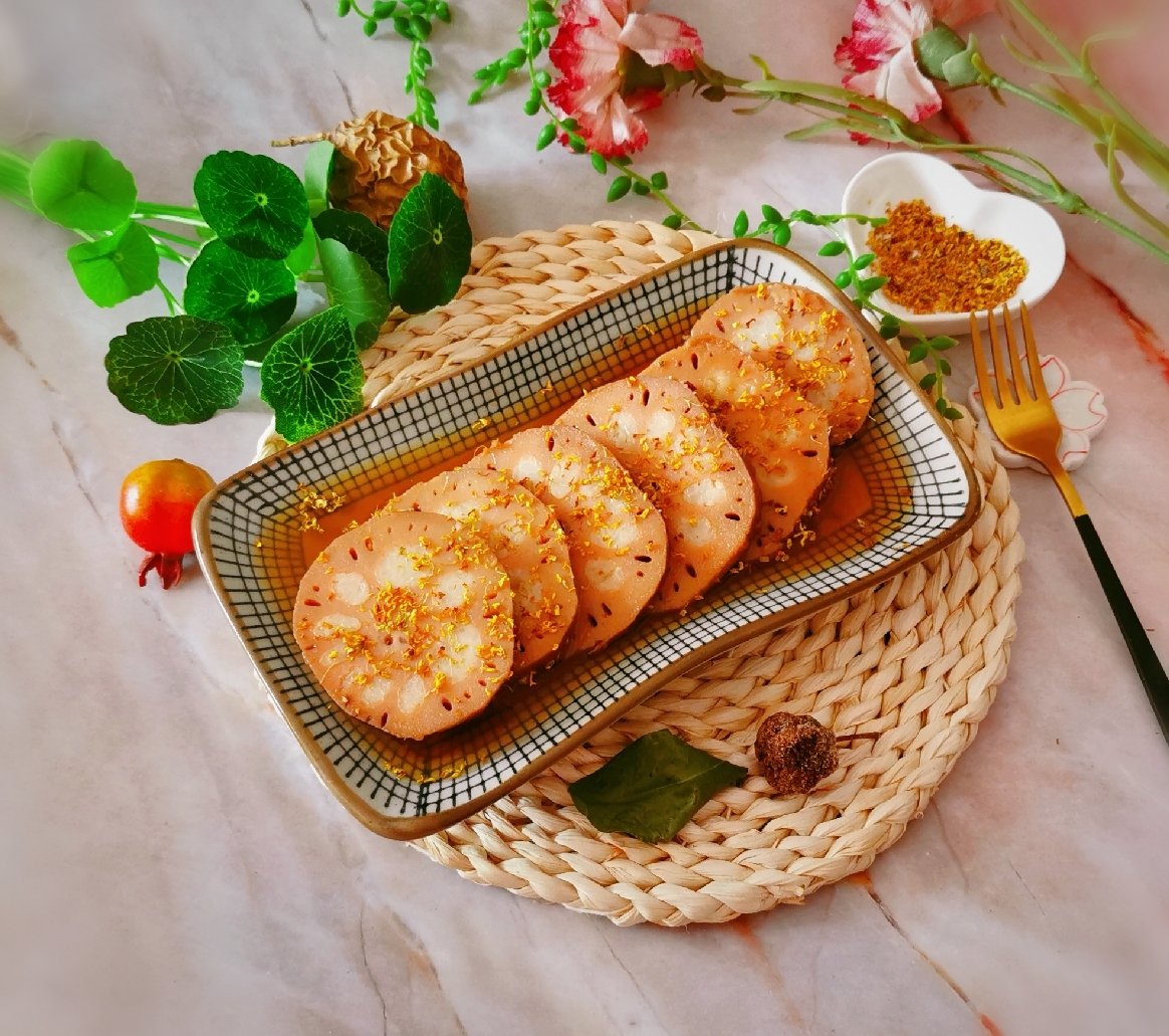 Osmanthus sugar lotus root