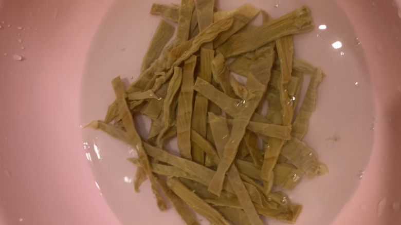 Dried Bamboo Shoots and Old Duck Soup