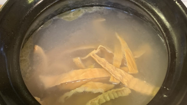 Dried Bamboo Shoots and Old Duck Soup