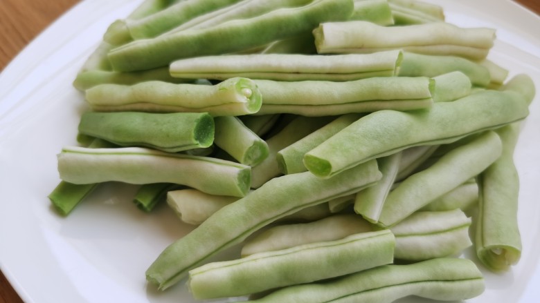 Dry Stir-fried Kidney Beans