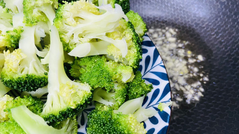 Oyster Sauce Broccoli Fat Reduction Meal