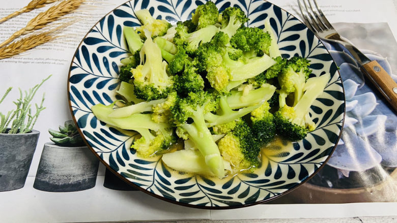 Oyster Sauce Broccoli Fat Reduction Meal