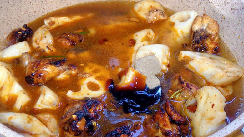 Stewed Chicken Legs with Lotus Root Sauce