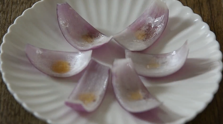 Have you ever eaten onions and lotus roots like this - lotusflower onion