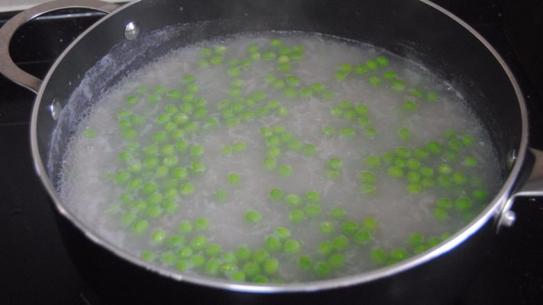 Pea pig skin jelly