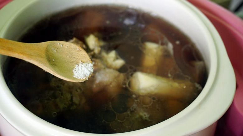 Yam and black bean nourishing soup