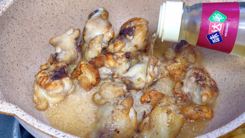 Stewed Chicken Legs with Lotus Root Sauce