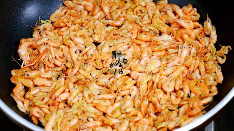 Exclusive Fried River Shrimp with Chives