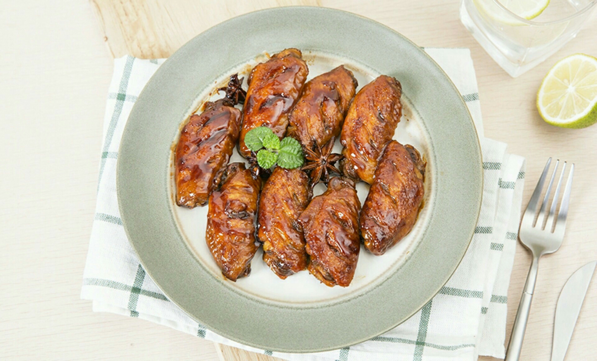 Private braised chicken wings - the "aristocratic" way to eat chicken wings