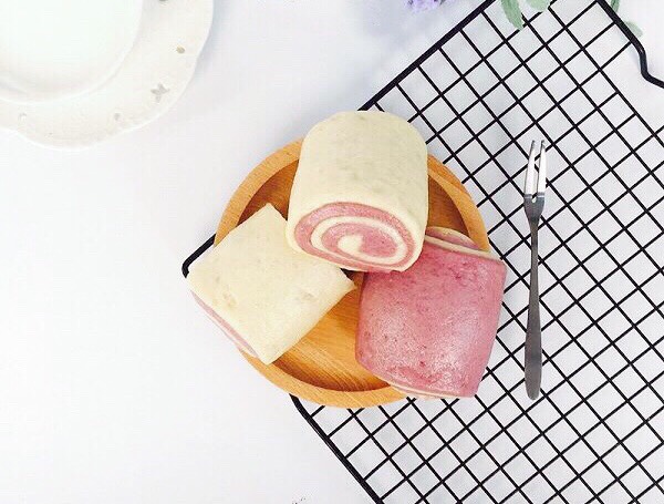 Two-color purple sweet potato buns