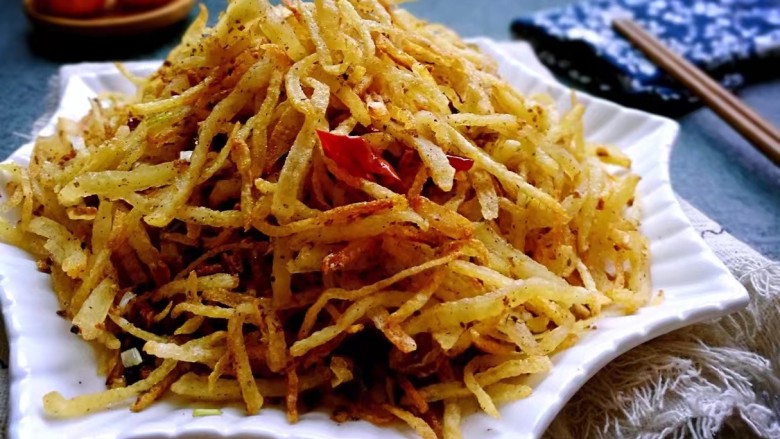 Dry Stir-fried Potato Shreds