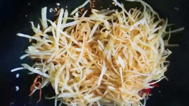 Dry Stir-fried Potato Shreds