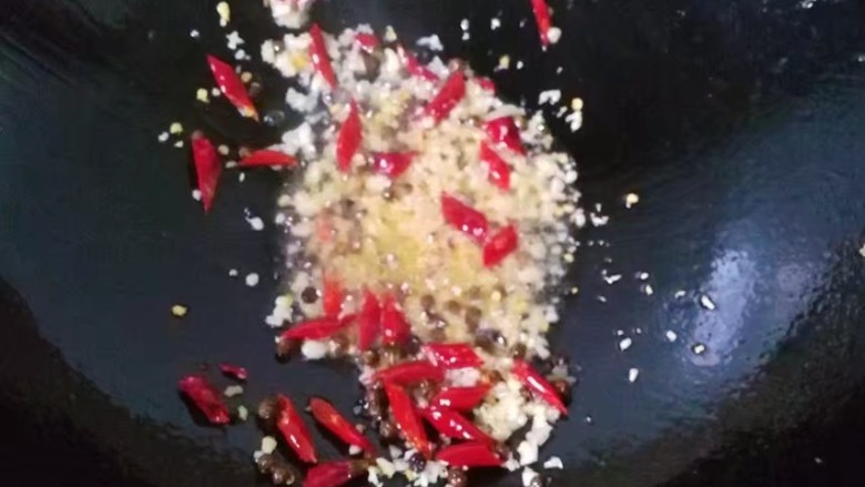 Dry Stir-fried Potato Shreds