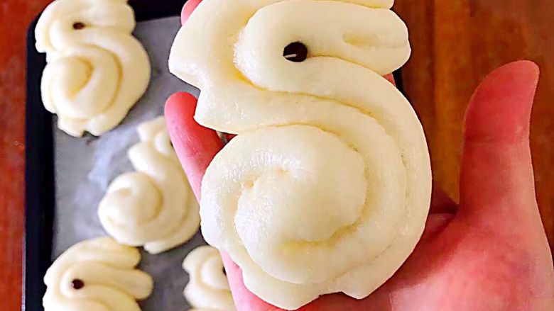 Soft and delicious cute rabbit steamed buns (one-time fermentation)