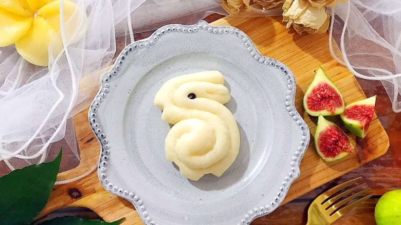 Soft and delicious cute rabbit steamed buns (one-time fermentation)