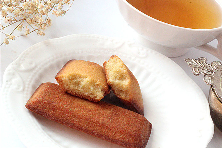 Teacher Kojima's classic Financier cake