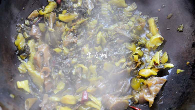 Kuaishou pickled fish, fresh and tender fish, pickled cabbage, and refreshing hard dish for banquets