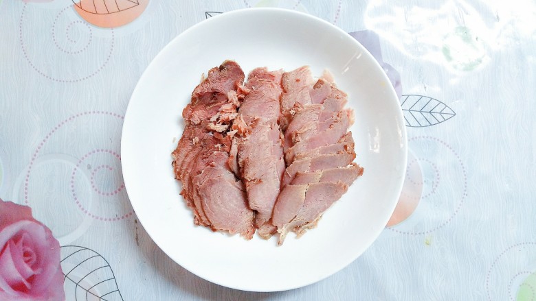 Double pepper and wild rice stir-fried bacon