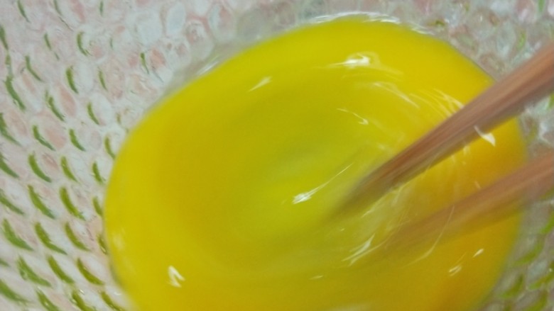 Orange milk steamed egg