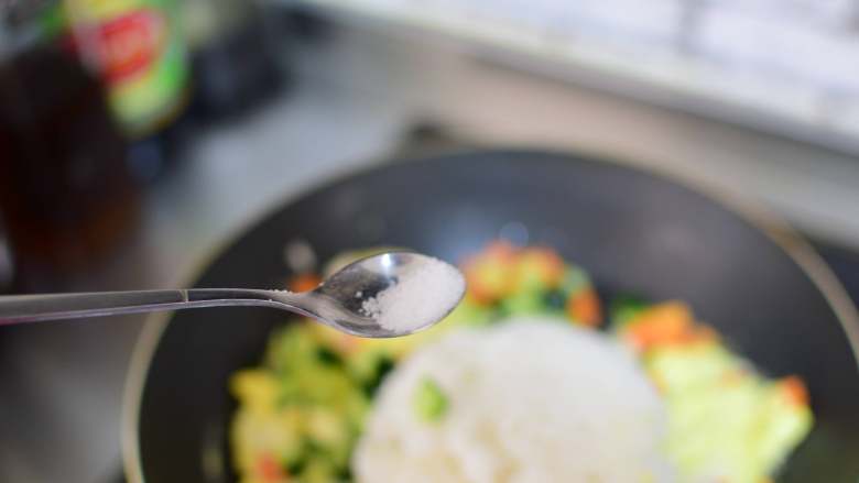 Cucumber and Egg Fried Rice