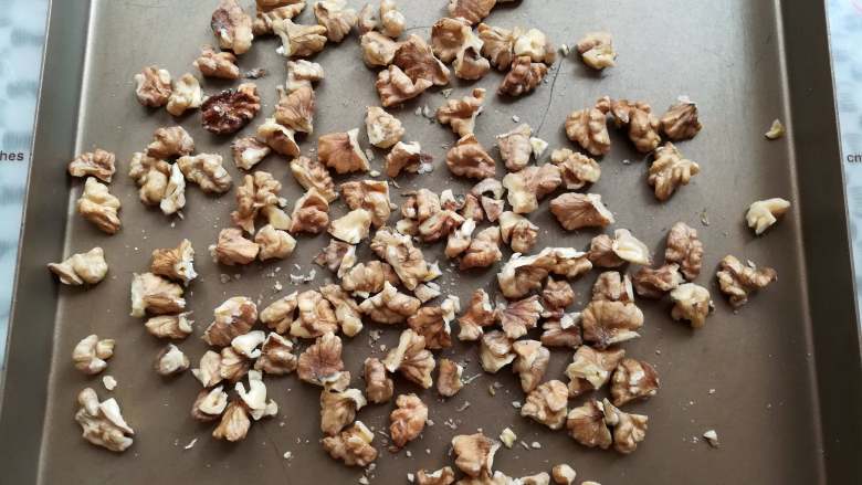 Walnut peanut sesame candy