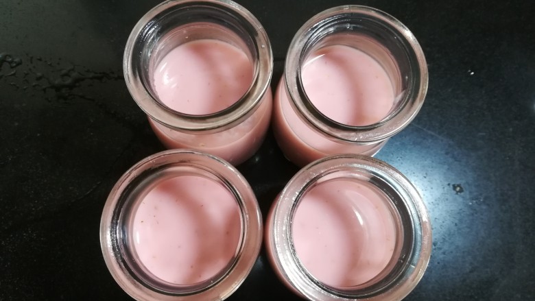 Strawberry Pudding