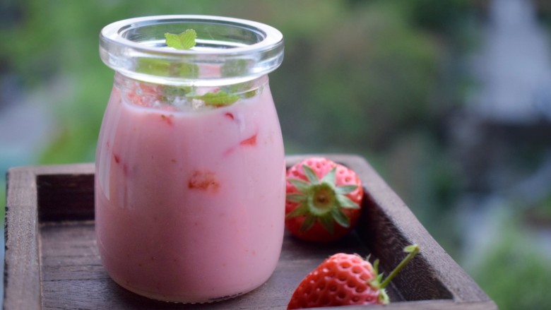 Strawberry Pudding