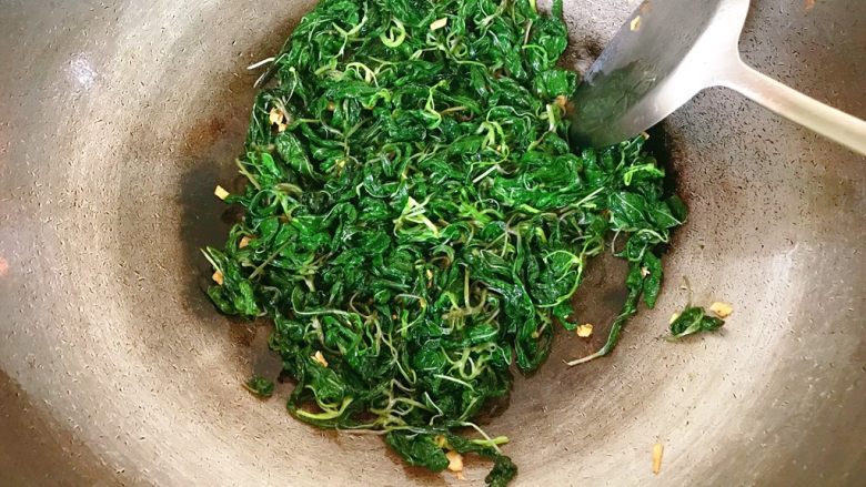 Chaoshan+fried sesame leaves