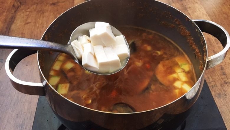 Shiwei Seafood (White Clam) Tofu and Miso Soup