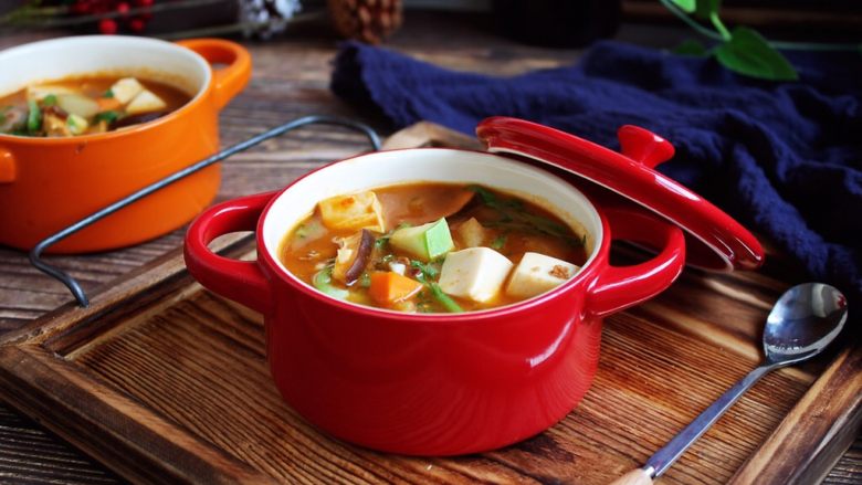 Ten flavors of seafood (white clams) tofu and miso soup