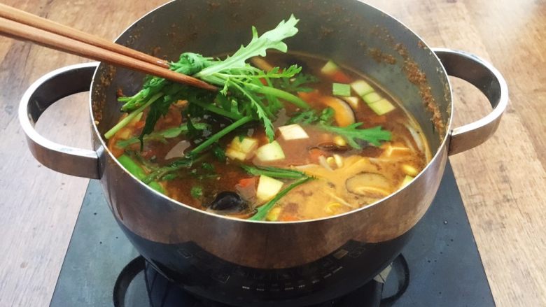 Shiwei Seafood (White Clam) Tofu and Miso Soup